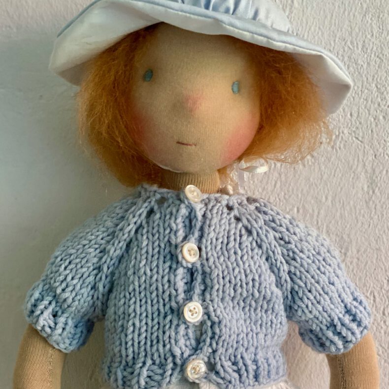 Große Waldorfpuppe Syela (52 cm / 646g)
